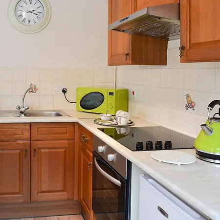 Sleepy Fox * Levisham